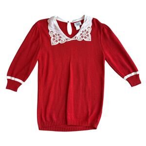 Vintage Petites By R & K Red 3/4 Sleeve Sweater With White Lace Collar Size 8
